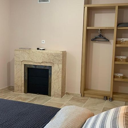 Logis De La Foulerie Bed & Breakfast Bize-Minervois Room photo